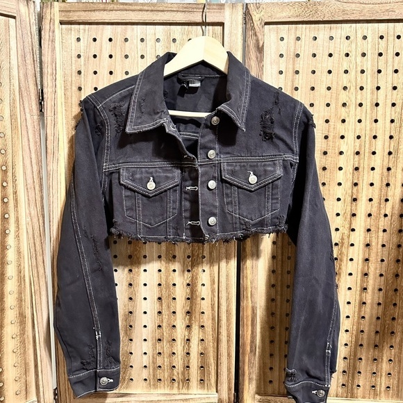 Divided Black Distressed Cropped Denim Jacket - Picture 2 of 7